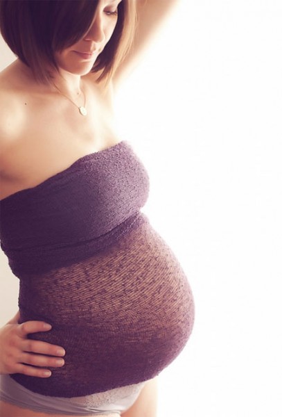 thai non - Những nguy hiểm khi thai non hoặc thai già