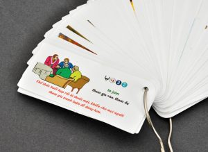 Bo the hoc tieng Anh flash card cho be 1 300x219 - Đồ chơi giúp bé học tốt tiếng Anh