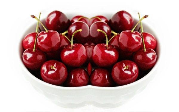 cherry la trai cay tot cho suc khoe ba bau 600x377 - Điểm mặt 10 loại trái cây tốt cho sức khỏe bà bầu