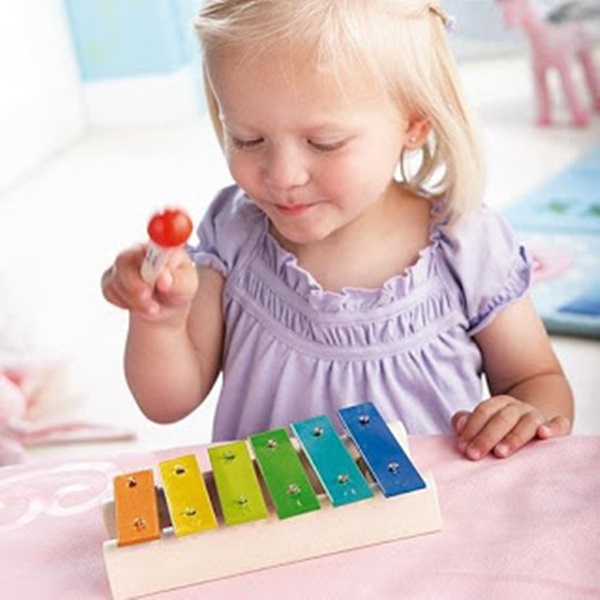7 đồ chơi phù hợp làm quà tặng cho bé 1 tuổi do choi phu hop lam qua tang cho be 1 tuoi 2 - 7 đồ chơi phù hợp làm quà tặng cho bé 1 tuổi