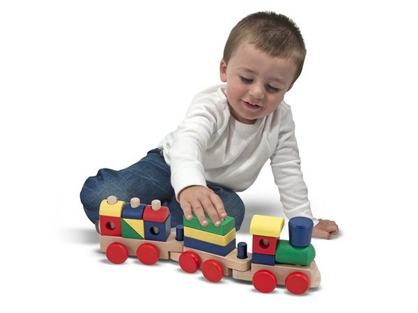 chon do choi cho be 3 tuoi 3 600x450 - Nguyên tắc mẹ cần nhớ khi chọn đồ chơi cho bé 3 tuổi