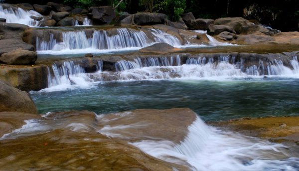 Đến Nha Trang đừng quên khám phá thác Yangbay thac yangbay 2 600x343 - Đến Nha Trang đừng quên khám phá thác Yangbay