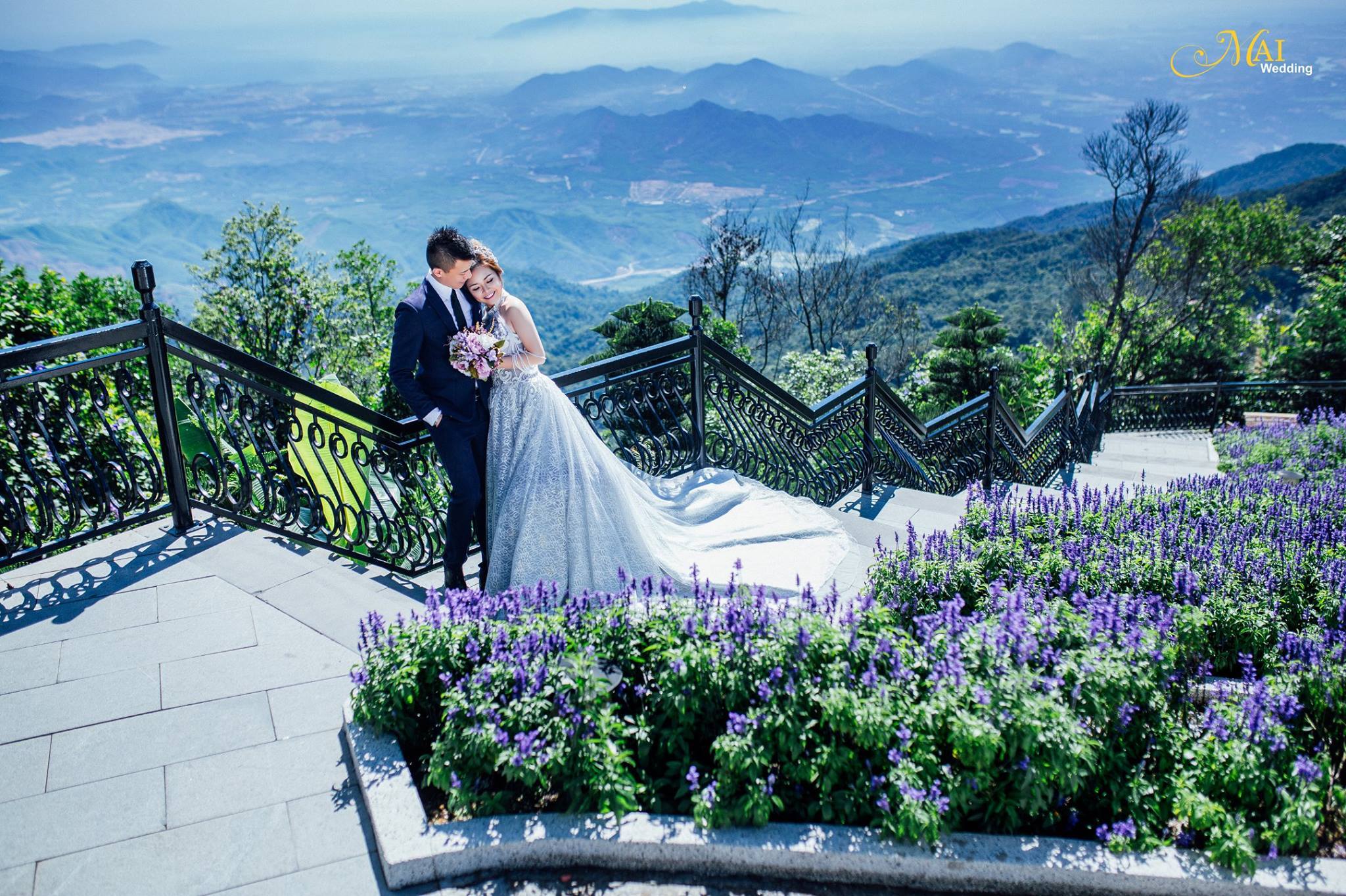 Bà Nà Hills Đà Nẵng có gì hấp dẫn? Giá vé cáp treo, đường đi anh cuoi ba na - Bà Nà Hills Đà Nẵng có gì hấp dẫn? Giá vé cáp treo, đường đi